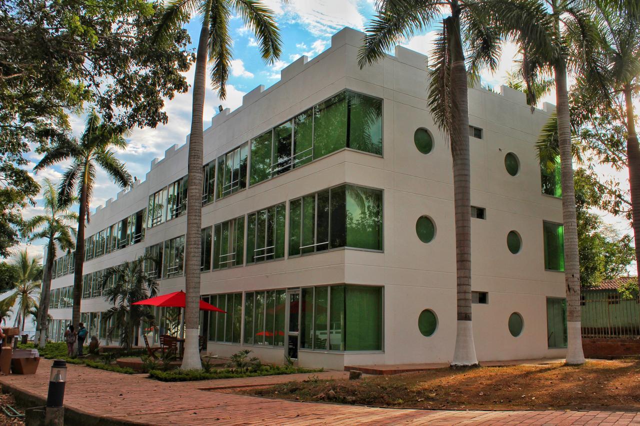 Hotel Hacienda Campestre Melgar Esterno foto